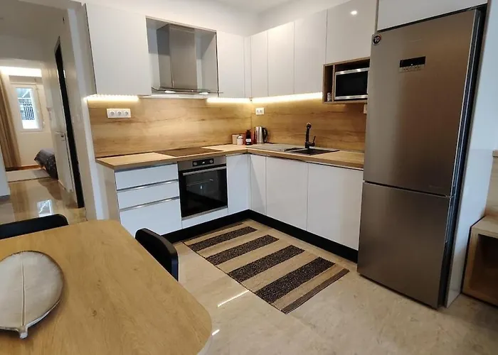 Thess1home Stellar Apartament